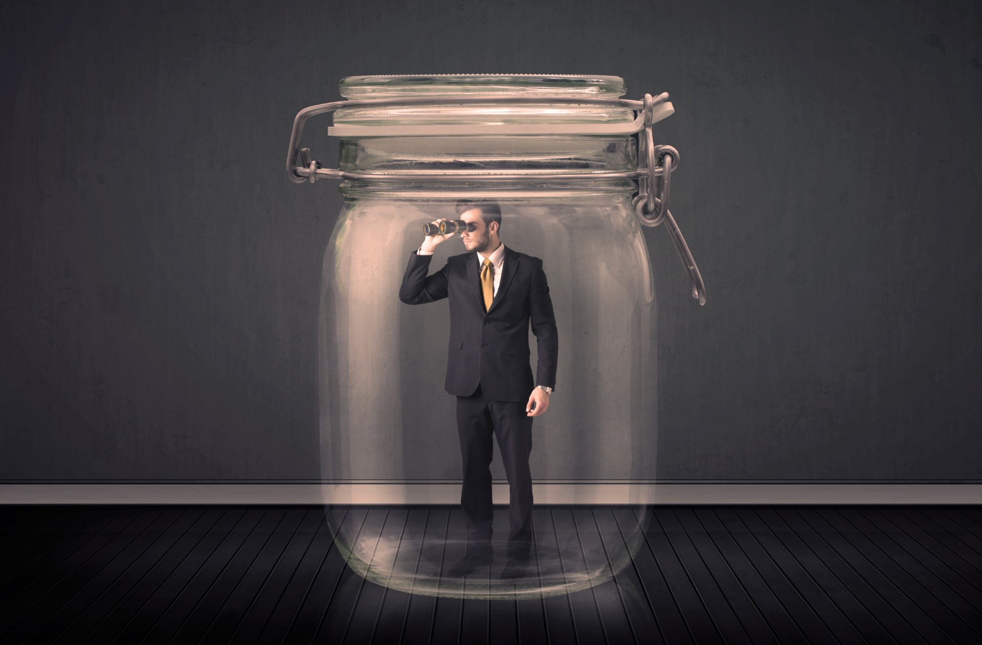 Is ‘Inside the Jar’ Thinking Putting Your Goals At Risk?